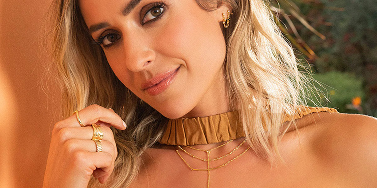 The Best 12 Jewelry Trends for Winter 2022-2023